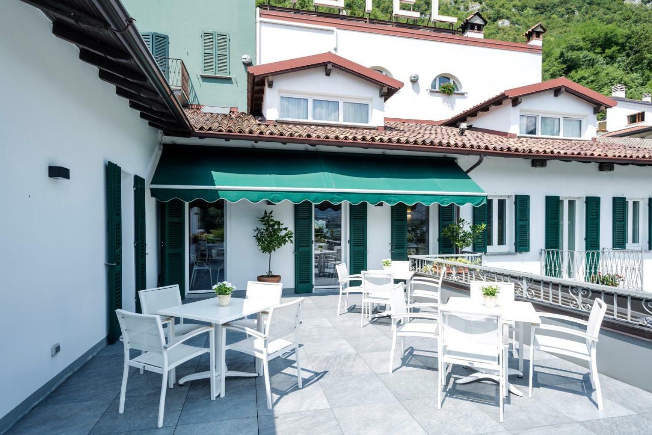Hotel Baia Di Pare Valmadrera Buitenkant foto